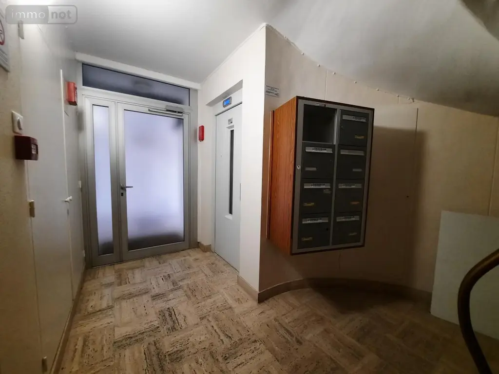 Appartement a vendre Saint-Gilles-Croix-de-Vie 85800 Vendée 85 65 m2 3 pièces 257400 euros 85091-5181 018
