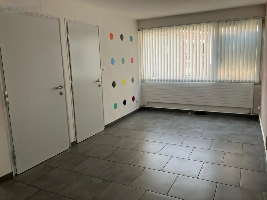Fonds et murs commerciaux a vendre Béthune 62400 Pas-de-Calais 62 54 m2 75500 euros 62023-3577 004