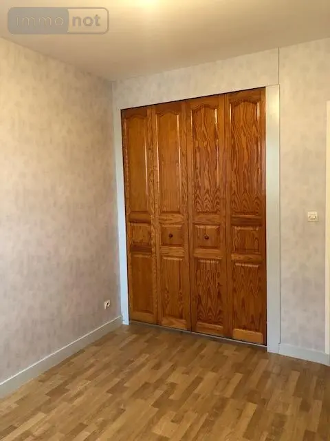 Location appartement Saint-Pierre-des-Corps 37700 Indre-et-Loire 37 98 m2 4 pièces 730 euros 37007-L432 011