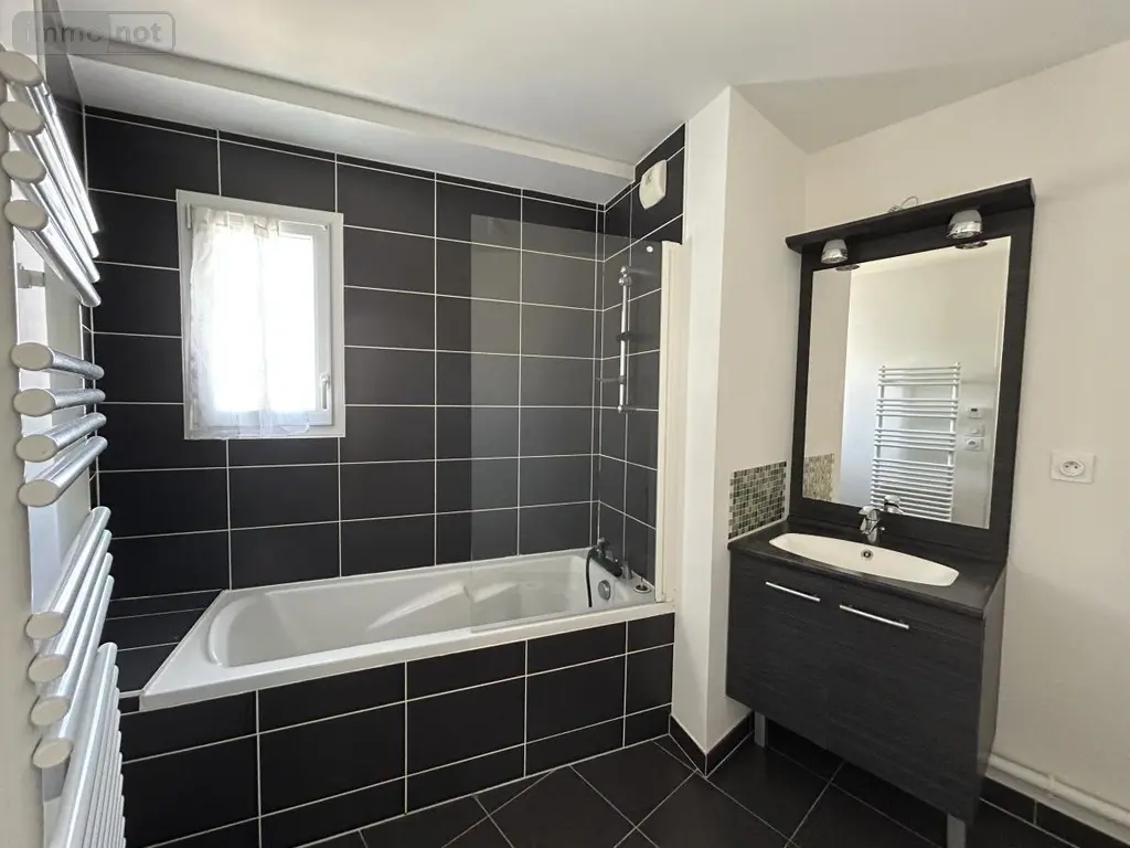Appartement a vendre Bruz 35170 Ille-et-Vilaine 35 77 m2 4 pièces 229900 euros 35024-1317 010