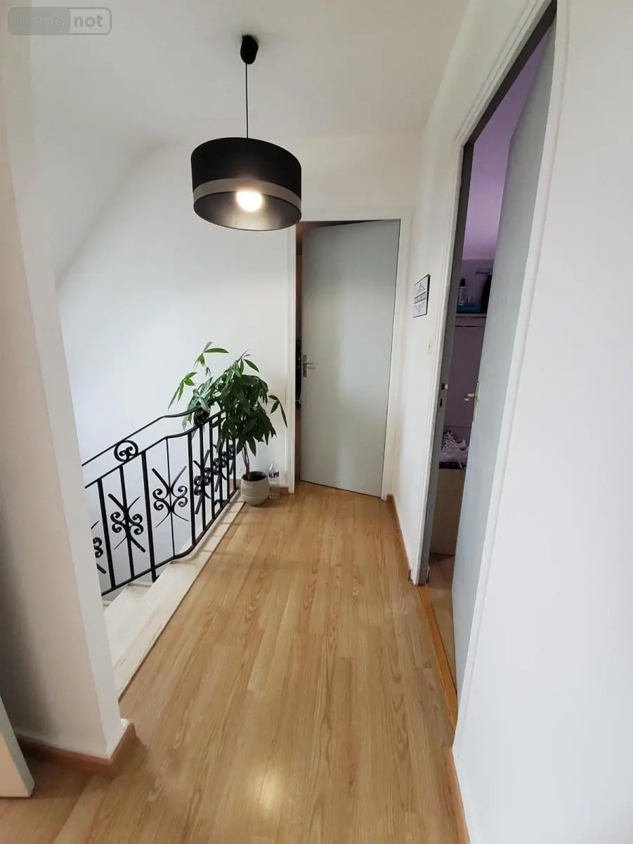 Maison a vendre Plounévézel 29270 Finistère 29 111 m2 6 pièces 178500 euros 29066-3742 016