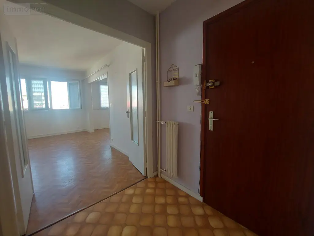 Appartement a vendre Lanester 56600 Morbihan 56 75 m2 4 pièces 156840 euros 56040-685 003