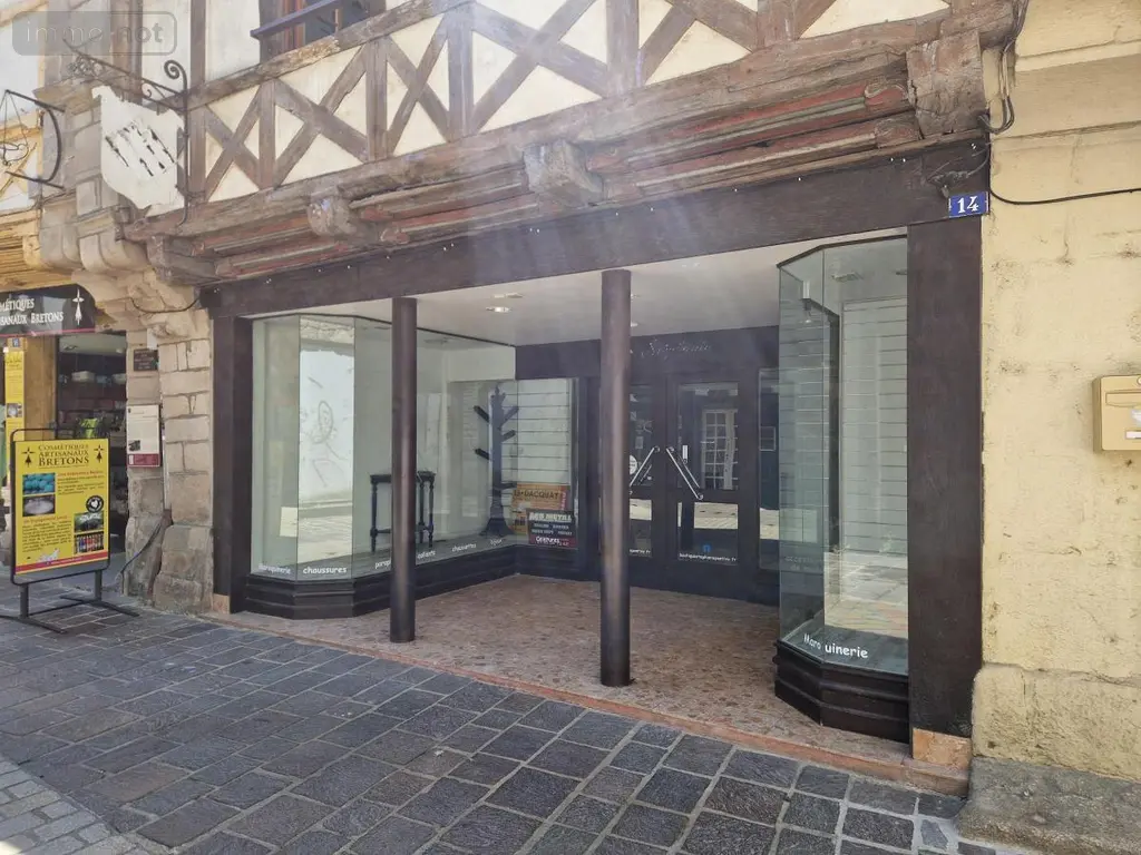 Location fonds et murs commerciaux Pontivy 56300 Morbihan 56 60 m2 850 euros 56062-L545 002