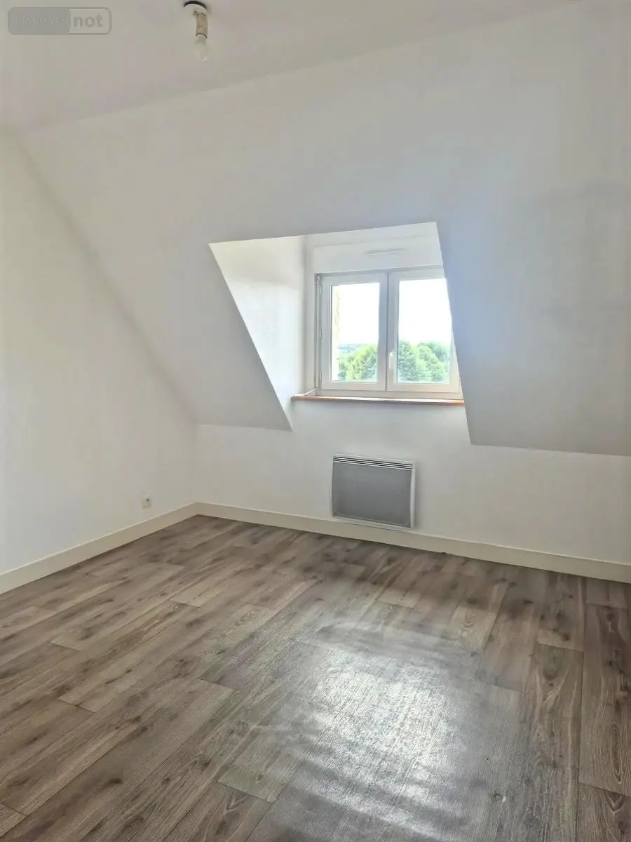Location appartement Saint-Martin-de-Fontenay 14320 Calvados 14 36 m2 2 pièces 605 euros 14008-L28 004