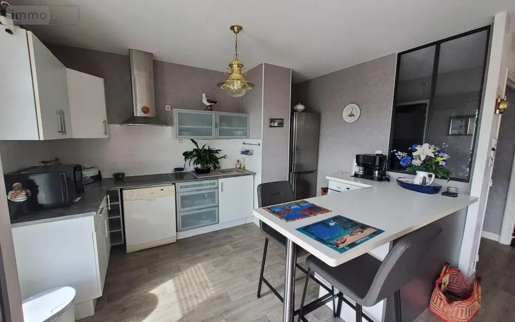 Appartement a vendre Carhaix-Plouguer 29270 Finistère 29 106 m2 5 pièces 141750 euros 29066-3732 004