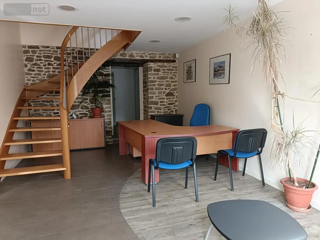 Location fonds et murs commerciaux Plémet 22210 Côtes-d'Armor 22 165 m2 1080 euros 22115-L337 001