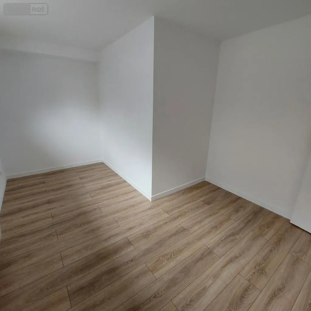 Location appartement Reims 51100 Marne 51 120 m2 990 euros 51046-L600 008