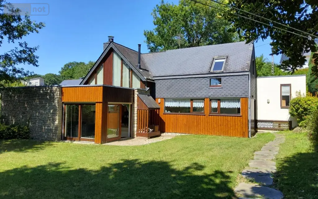 Maison a vendre Carhaix-Plouguer 29270 Finistère 29 123 m2 7 pièces 262500 euros 29066-3804 002