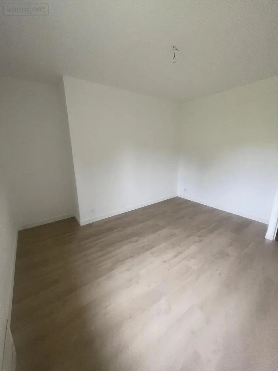 Location maison Saisseval 80540 Somme 80 108 m2 6 pièces 1025 euros 80011-L1117 008