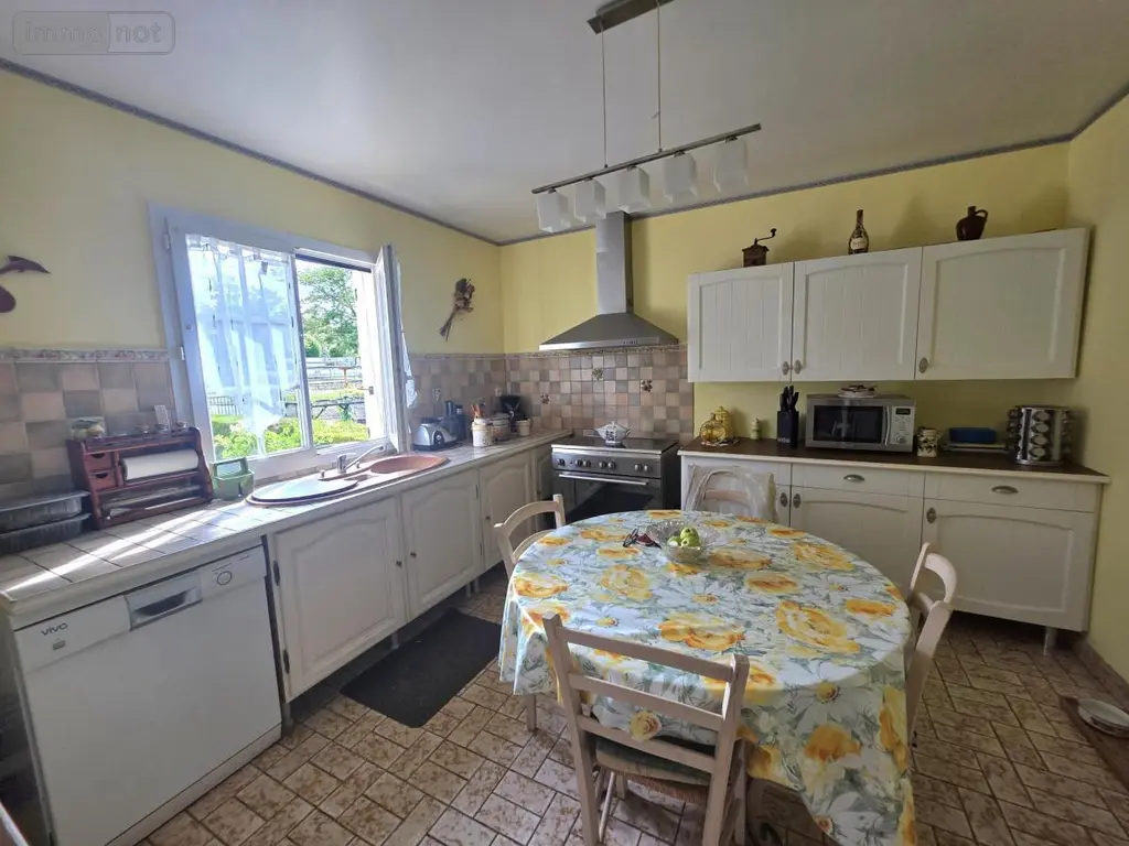 Maison a vendre Vierzon 18100 Cher 18 165 m2 6 pièces 192960 euros 18058-101 006