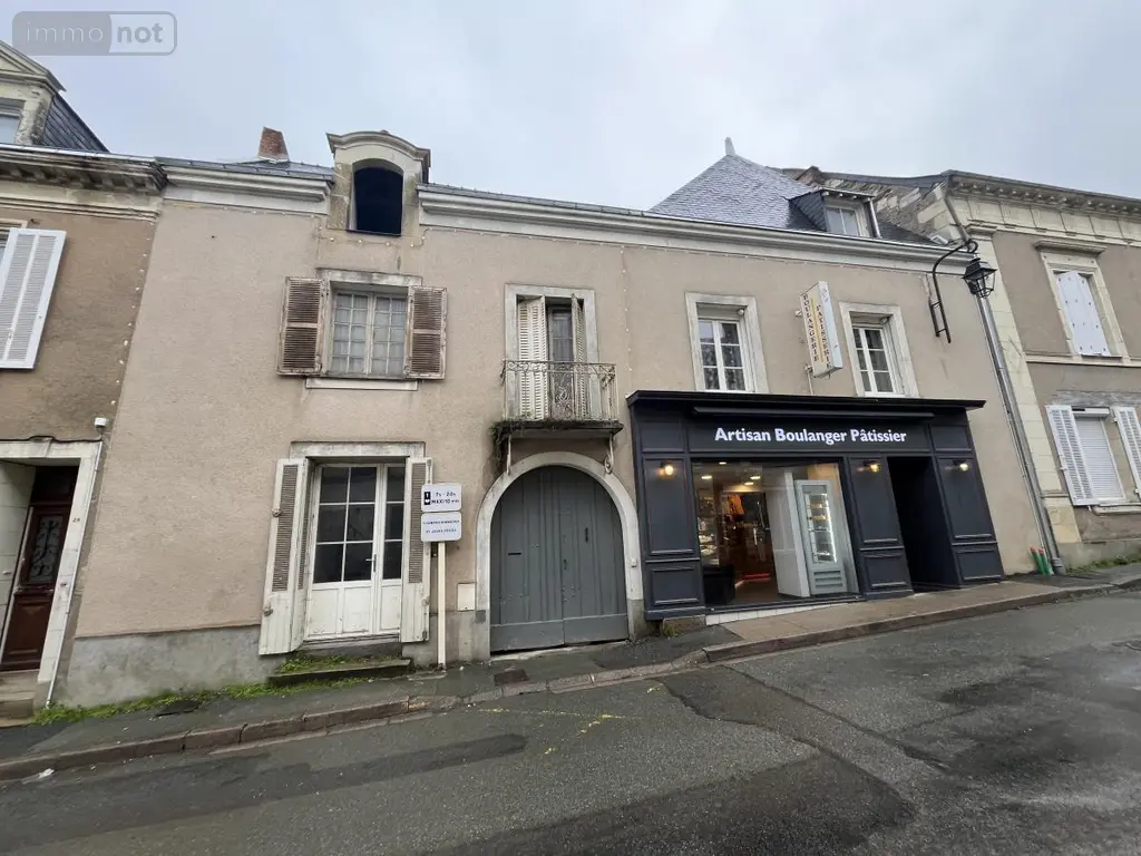 Immeuble de rapport a vendre Rochefort-sur-Loire 49190 Maine-et-Loire 49 368 m2 246800 euros 49019-3488 001
