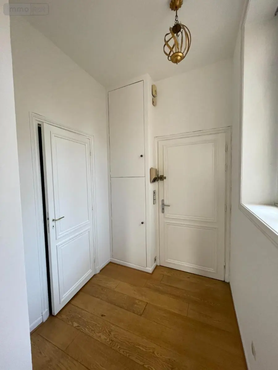 Location appartement Lille 59000 Nord 59 79 m2 3 pièces 1896 euros 59002-L95 006