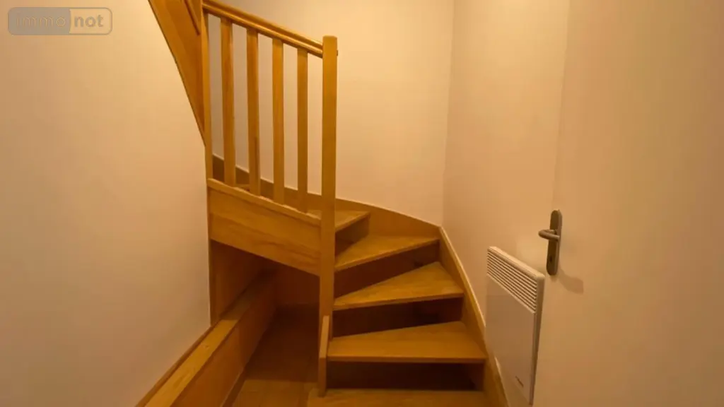 Appartement a vendre Dol-de-Bretagne 35120 Ille-et-Vilaine 35 90 m2 3 pièces 178760 euros 35130-3764 005