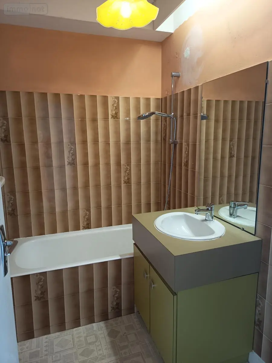 Appartement a vendre Pontivy 56300 Morbihan 56 42 m2 79200 euros 56061-902 004