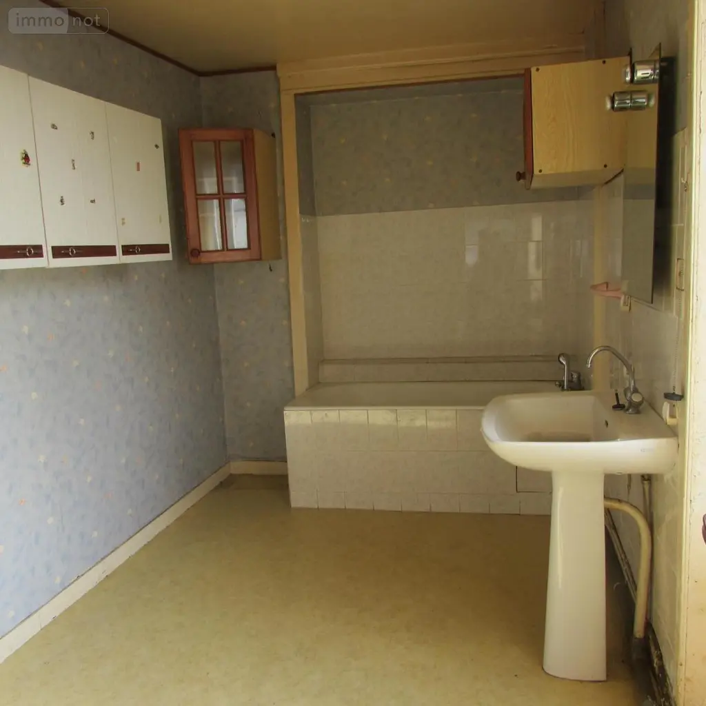 Maison a vendre Montbray 50410 Manche 50 211 m2 8 pièces 64140 euros 50038-2585 012