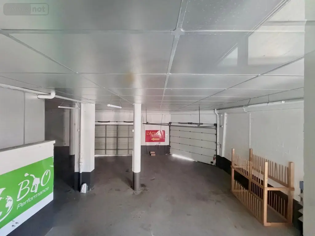 Location fonds et murs commerciaux Châlons-en-Champagne 51000 Marne 51 475 m2 2110 euros 51067-L74 006