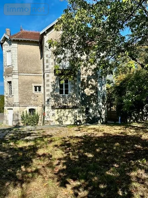 Maison a vendre Angers 49100 Maine-et-Loire 49 250 m2 9 pièces 550200 euros 49009-1424 014