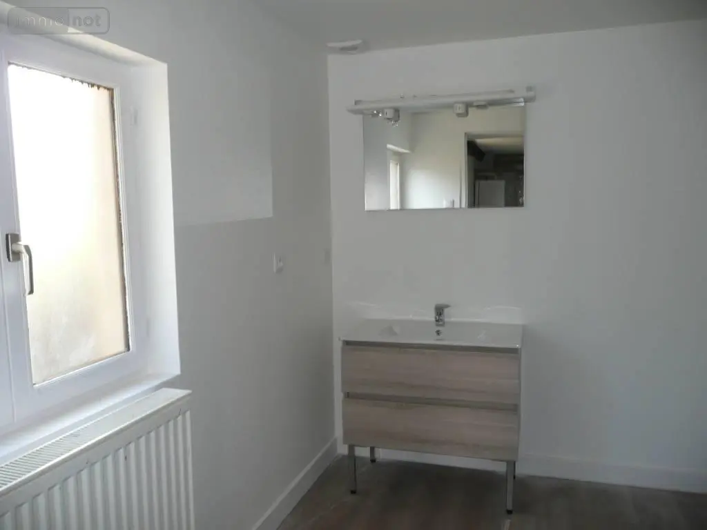 Location maison Damparis 39500 Jura 39 59 m2 3 pièces 587 euros 39033-L632 004
