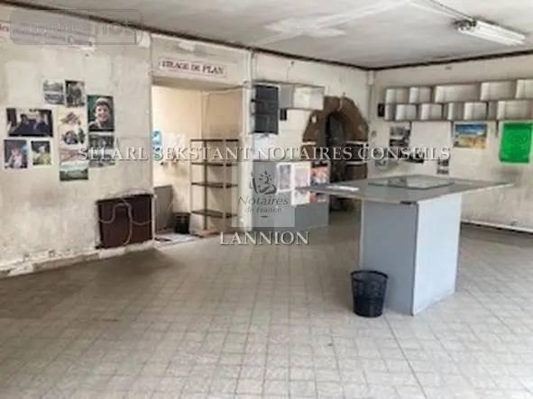 Fonds et murs commerciaux a vendre Lannion 22300 Côtes-d'Armor 22 146 m2 3 pièces 117500 euros 22086-1376 003
