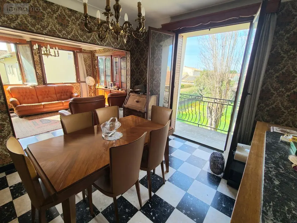 Maison a vendre Pierrelatte 26700 Drôme 26 126 m2 8 pièces 220500 euros 26060-826 004