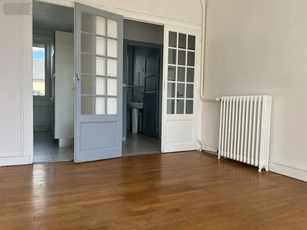 Location appartement Laval 53000 Mayenne 53 50 m2 2 pièces 550 euros 53007-L327 006