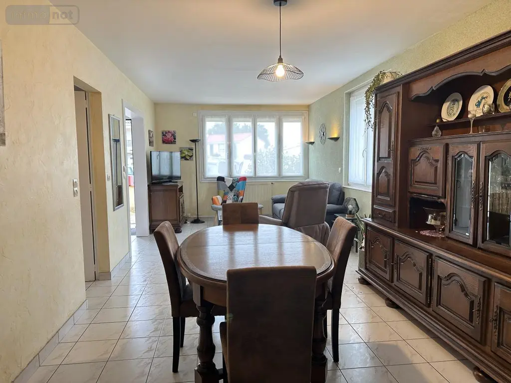 Maison a vendre Saint-Georges-de-Montaigu 85600 Vendée 85 141 m2 5 pièces 217800 euros 85020-1551 005