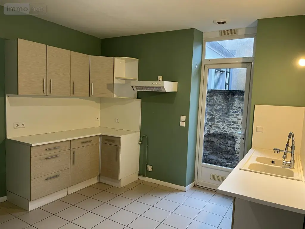 Maison a vendre Évron 53600 Mayenne 53 107 m2 131750 euros 53078-1933 005