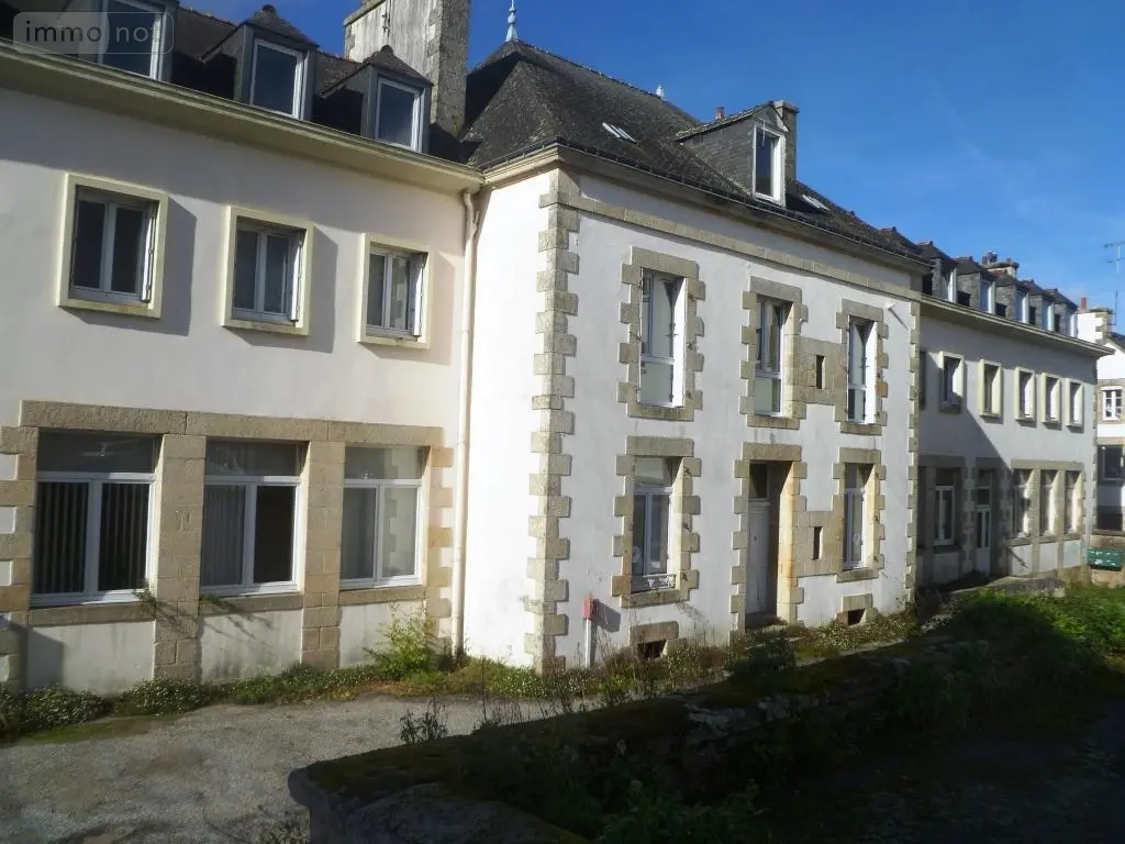 Immeuble de rapport a vendre Guémené-sur-Scorff 56160 Morbihan 56 600 m2 194580 euros 56075-2022 002