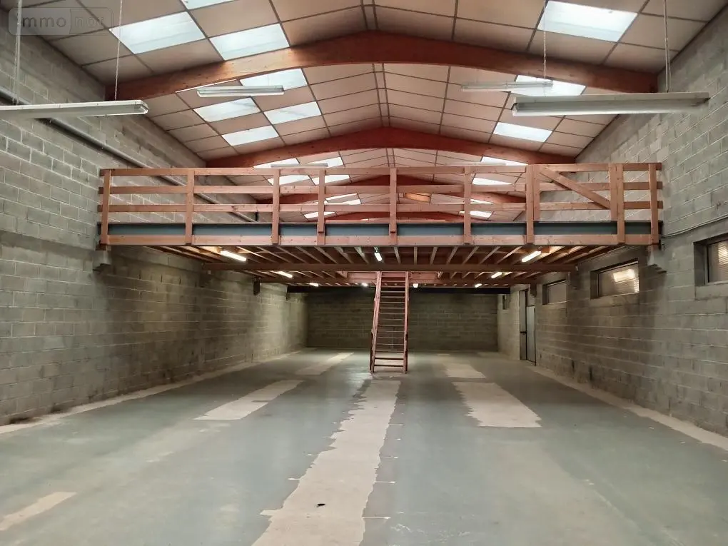 Immeuble de rapport a vendre Saint-Hilaire-du-Harcouët 50600 Manche 50 275 m2 364700 euros 50079-340 007
