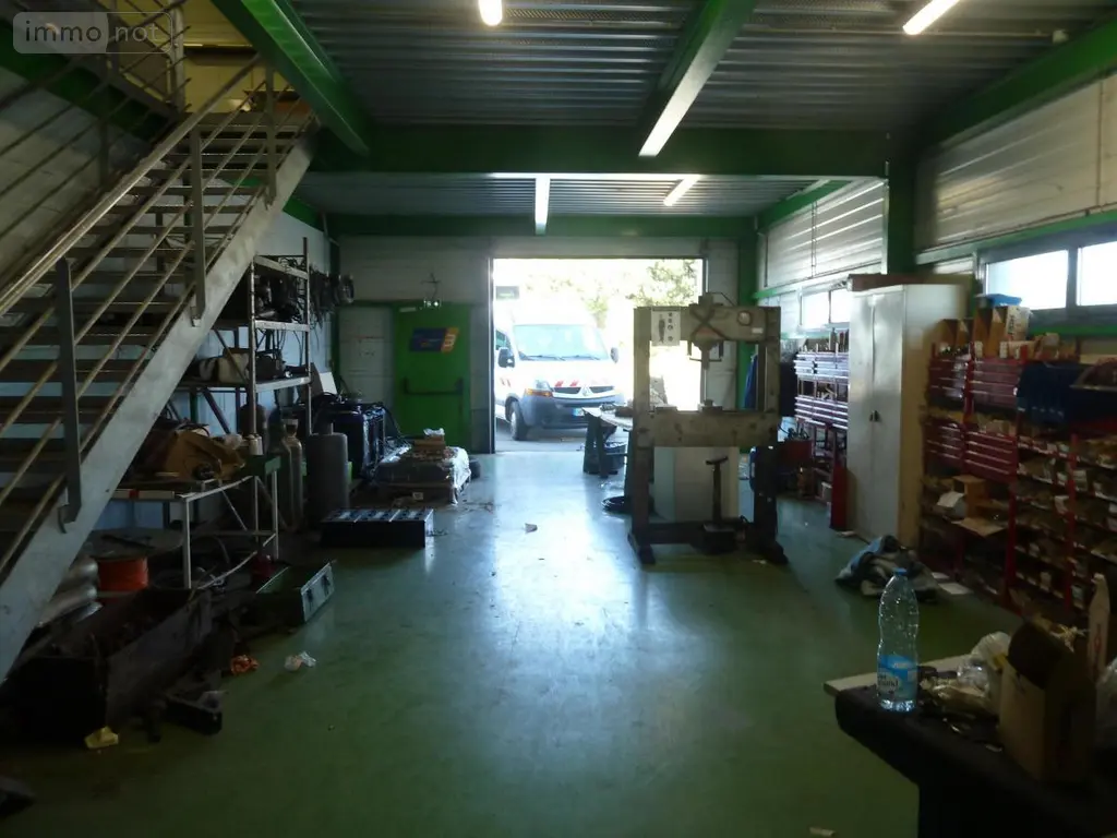 Location fonds et murs commerciaux Féchain 59247 Nord 59 1900 m2 25 pièces 4000 euros 59083-L1683 007