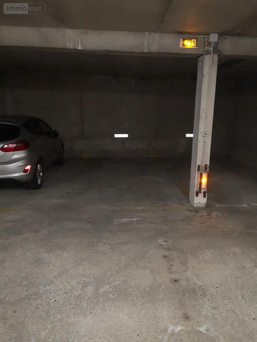 Garage et parking a vendre Cambrai 59400 Nord 59 10 m2 22200 euros 59084-1820 003