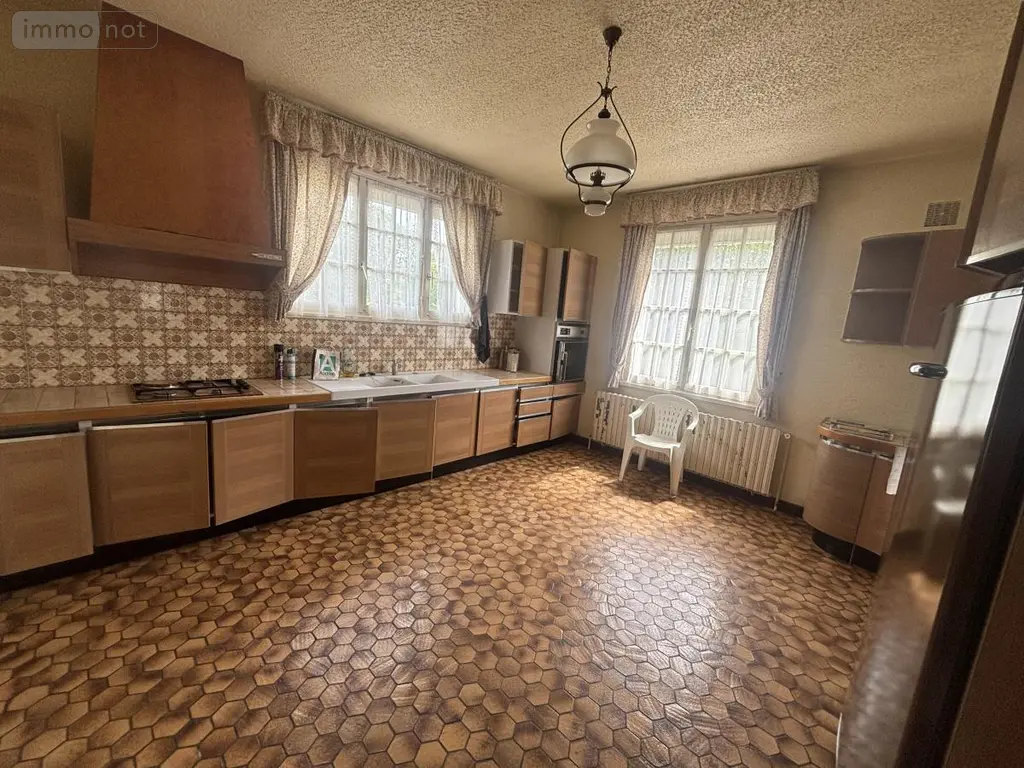 Maison a vendre Savigny-en-Septaine 18390 Cher 18 197 m2 7 pièces 245600 euros 18004-4231 005