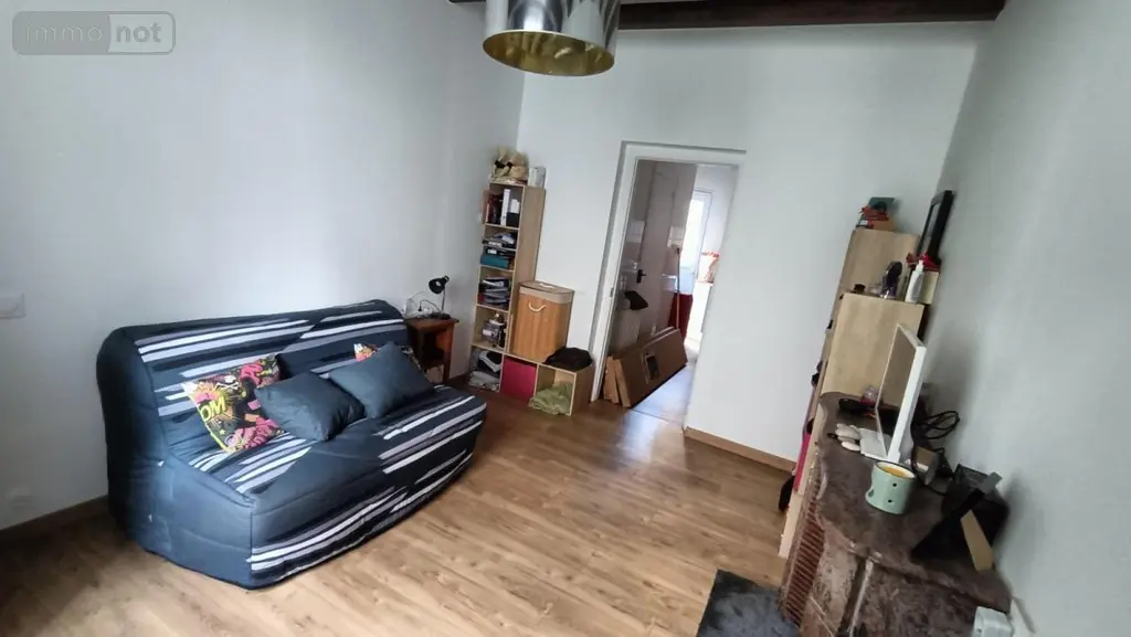 Location appartement Laval 53000 Mayenne 53 27 m2 300 euros 53007-L325 003