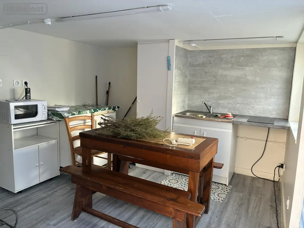 Maison a vendre Montsûrs 53150 Mayenne 53 135 m2 146000 euros 53004-1367 012