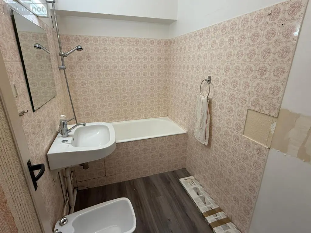 Appartement a vendre Tours 37000 Indre-et-Loire 37 95 m2 5 pièces 139990 euros 37007-2839 004