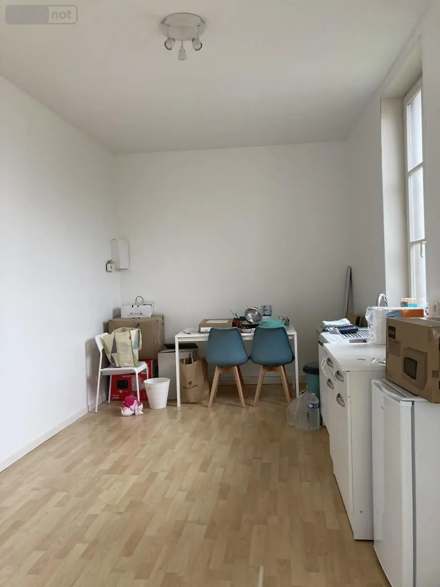 Location fonds et murs commerciaux Abbeville 80100 Somme 80 50 m2 3 pièces 715 euros 80050-L330 002
