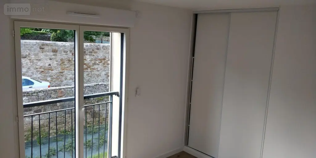 Location appartement Dol-de-Bretagne 35120 Ille-et-Vilaine 35 61 m2 3 pièces 780 euros 35130-L320 010