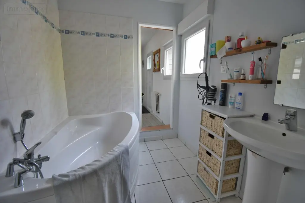 Maison a vendre Angrie 49440 Maine-et-Loire 49 124 m2 6 pièces 188800 euros 49019-3437 004
