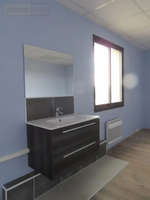 Location fonds et murs commerciaux Montargis 45200 Loiret 45 25 m2 450 euros 45052-L180 005