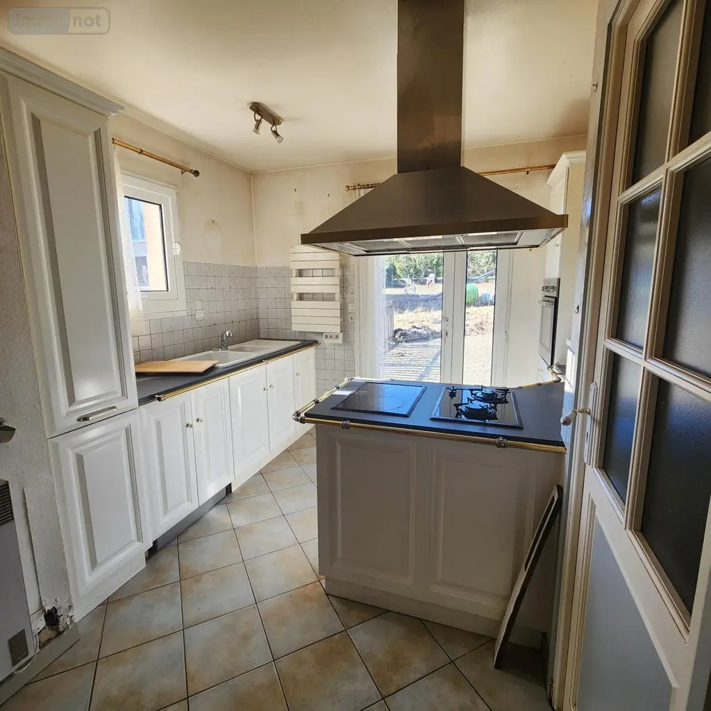 Maison a vendre Saint-Martin-des-Monts 72400 Sarthe 72 130 m2 5 pièces 157500 euros 72085-2282 007