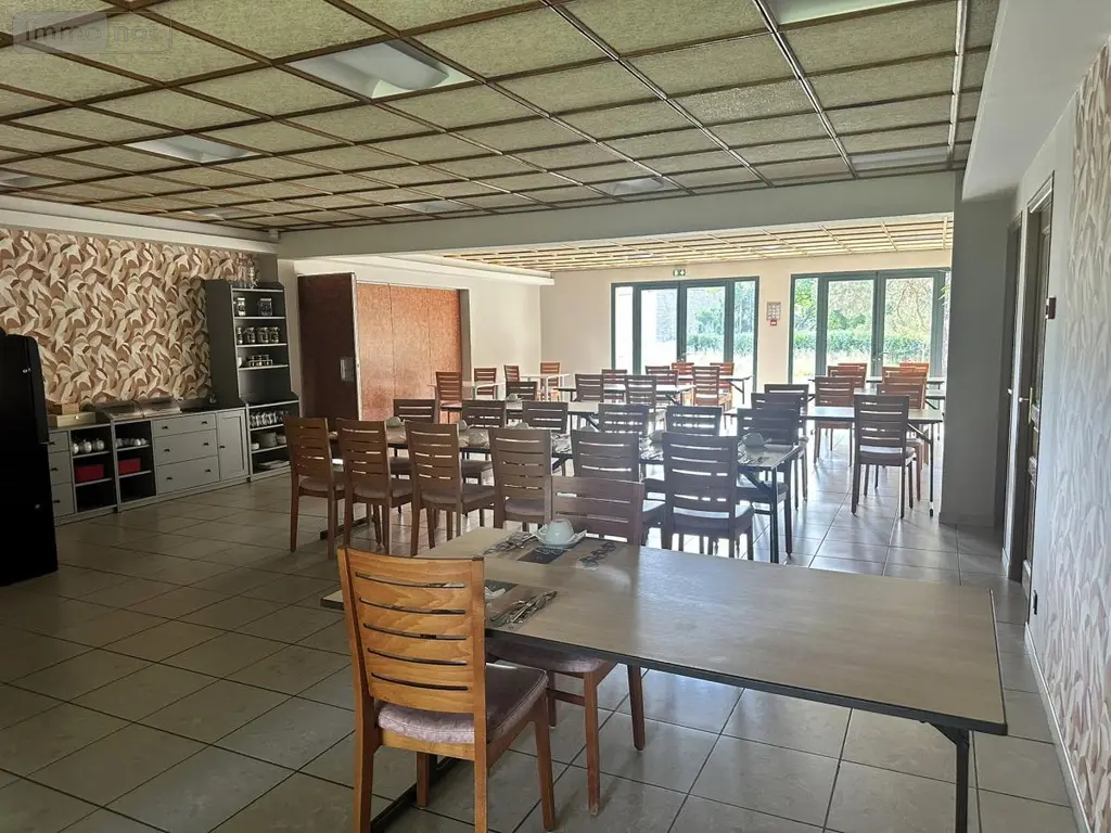 Fonds et murs commerciaux a vendre Anglards-de-Saint-Flour 15100 Cantal 15 850 m2 890000 euros 15046-51 008