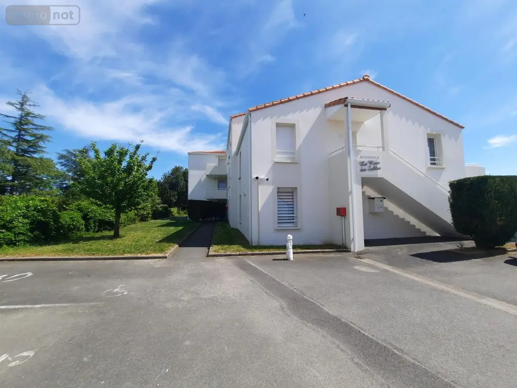 Appartement a vendre Challans 85300 Vendée 85 44 m2 2 pièces 137800 euros 85091-5201 012