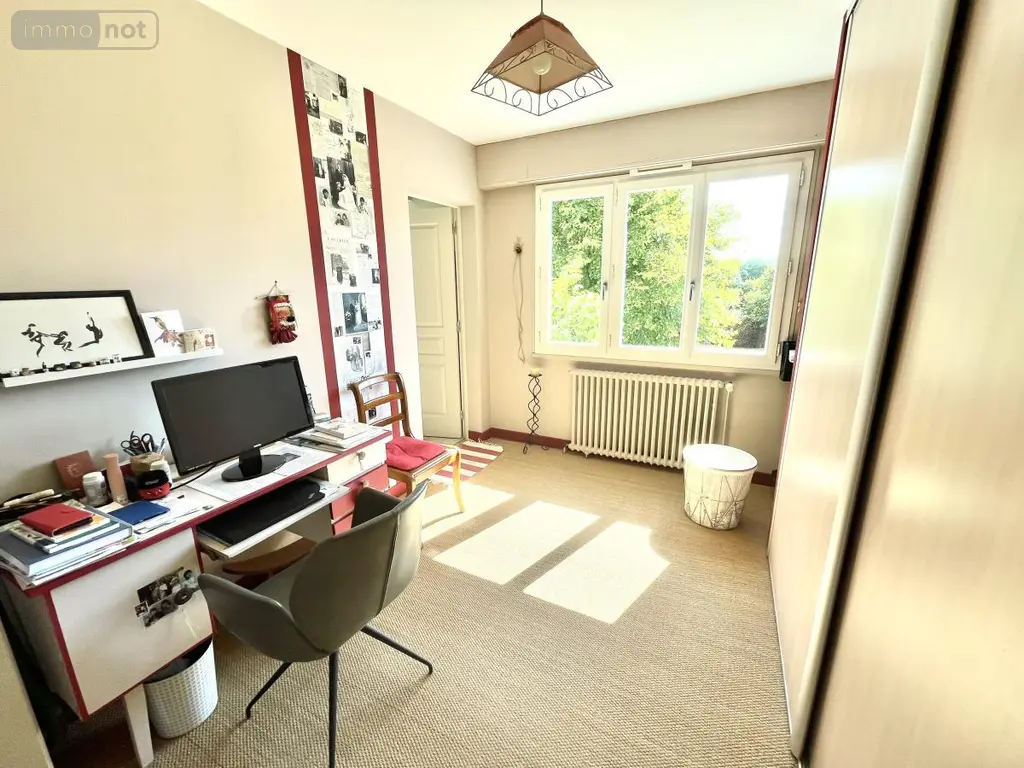 Maison a vendre Mauges-sur-Loire 49620 Maine-et-Loire 49 169 m2 9 pièces 326800 euros 49019-3563 006