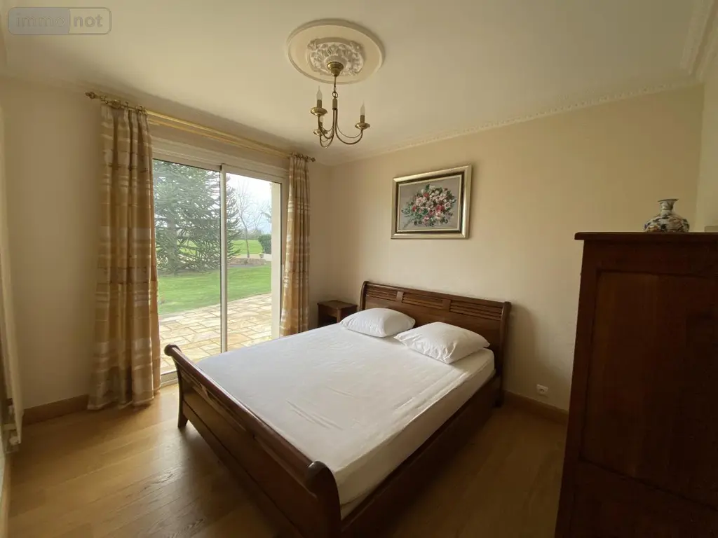 Maison a vendre Cholet 49300 Maine-et-Loire 49 192 m2 9 pièces 354160 euros 49058-1500 012