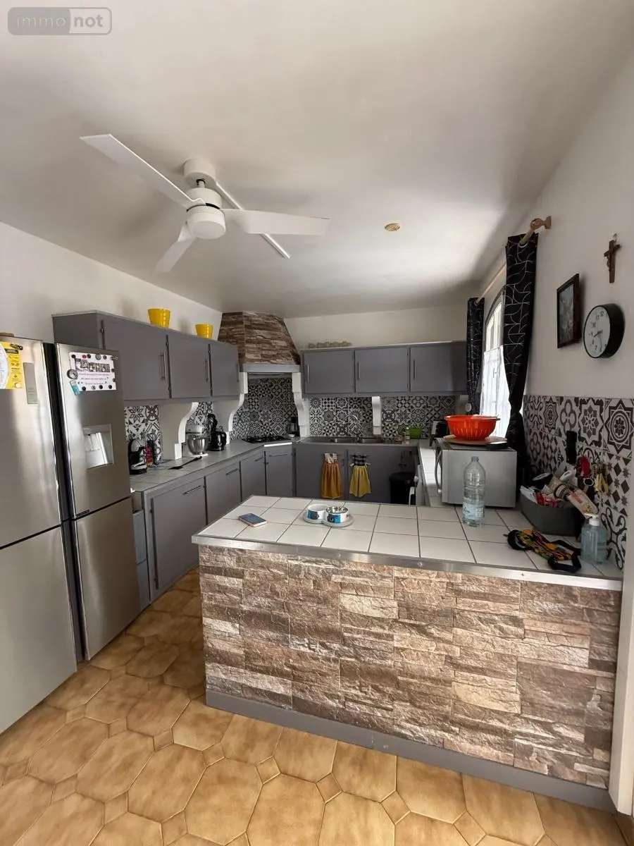 Maison a vendre Le Tampon 97430 La Réunion 974 111 m2 6 pièces 304500 euros 97410-762 003