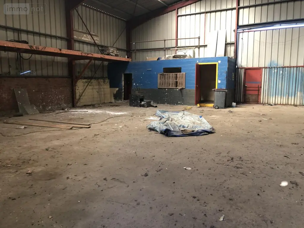 Fonds et murs commerciaux a vendre Busigny 59137 Nord 59 780 m2 209600 euros 59191-5237 003