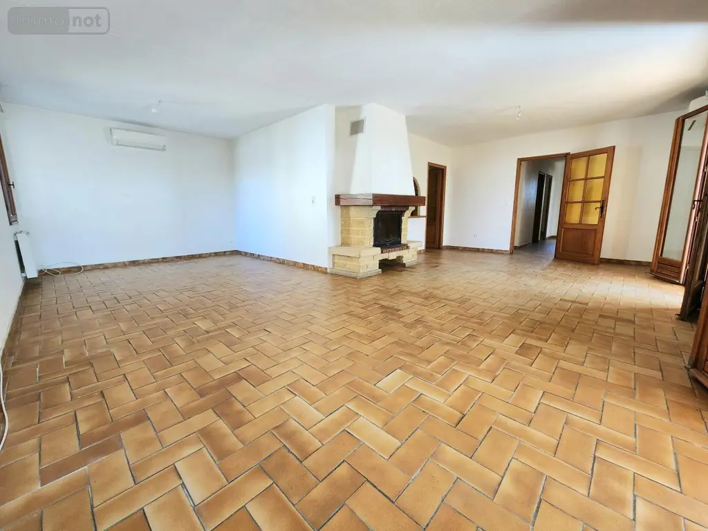 Maison a vendre Cairanne 84290 Vaucluse 84 122 m2 5 pièces 261250 euros 26060-864 003