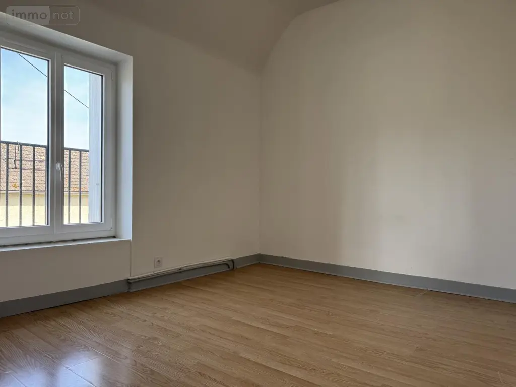 Maison a vendre Chinon 37500 Indre-et-Loire 37 98 m2 5 pièces 132650 euros 37094-36 004