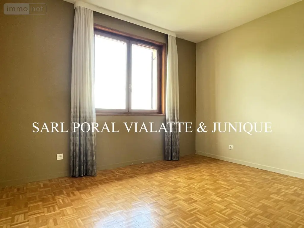 Location appartement Ambérieu-en-Bugey 01500 Ain 01 125 m2 4 pièces 1124 euros 01031-L733 008
