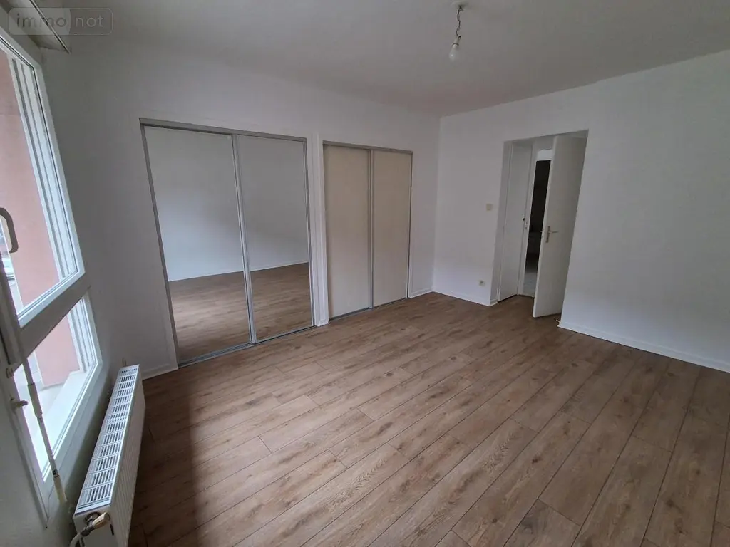 Location appartement Bourg-en-Bresse 01000 Ain 01 76 m2 774 euros 01083-L135 007